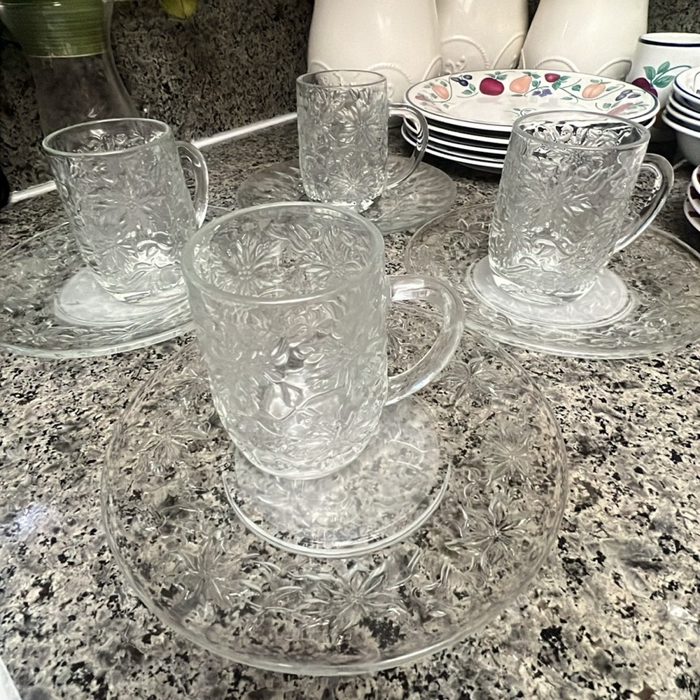 Princess House Clear Floral Glass Mugs